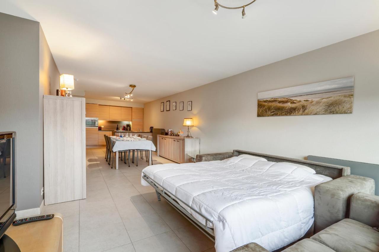 Luxury Apartment With Garden Close To The Beach أوستيند المظهر الخارجي الصورة